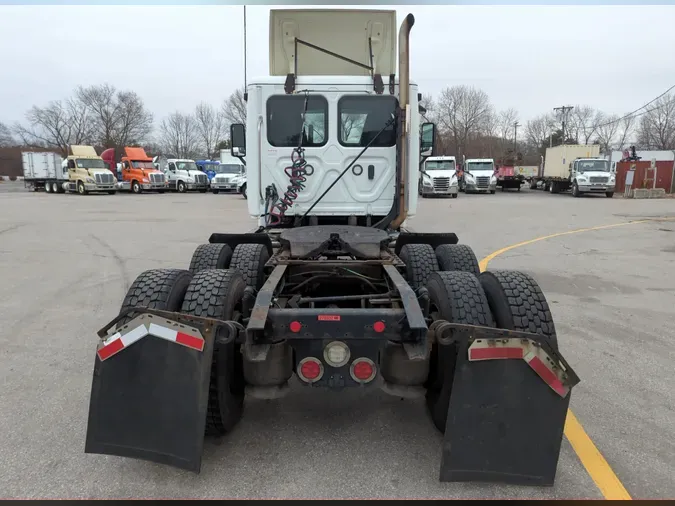 2020 FREIGHTLINER/MERCEDES CASCADIA 125