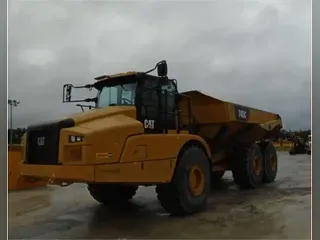 2018 CATERPILLAR 745