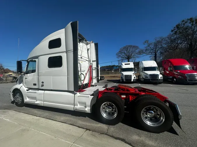 2020 Volvo VNL64T860