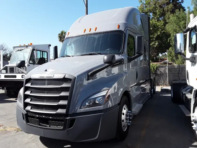 2019 FREIGHTLINER/MERCEDES NEW CASCADIA PX12664