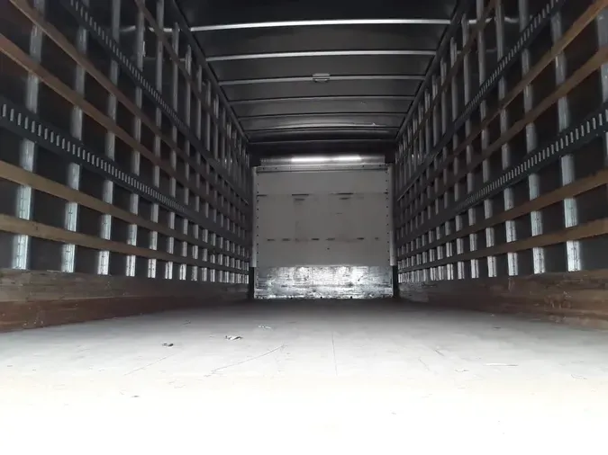 2021 FREIGHTLINER/MERCEDES M2 106
