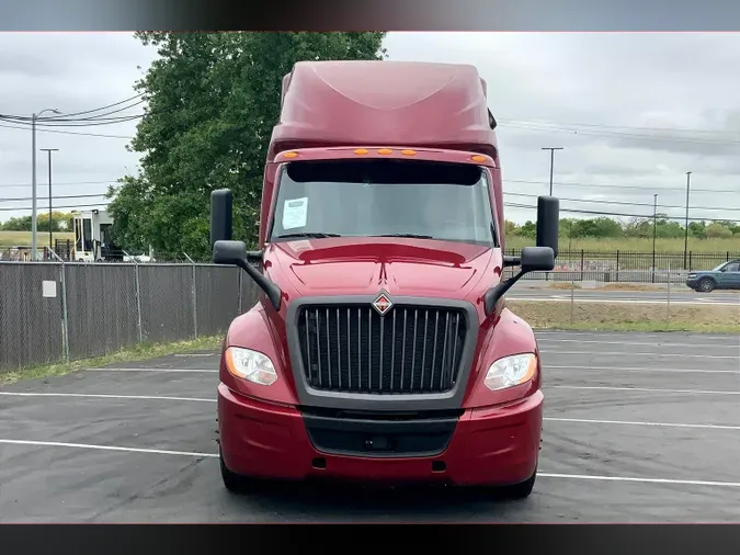 2021 INT LT625 6x4