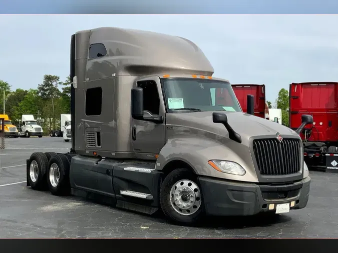 2022 INT LT625 6x42fcb122112ad30e32e5974c1659ea4b5