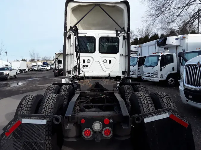 2019 FREIGHTLINER/MERCEDES NEW CASCADIA PX12664