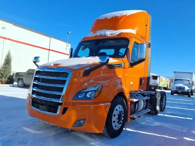 2019 FREIGHTLINER/MERCEDES NEW CASCADIA PX126642fce40a9d0d44f363b54e0a7d5918778