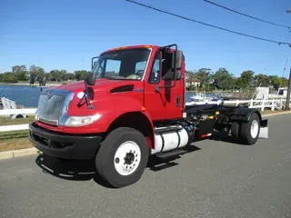 2018 INTERNATIONAL 4300
