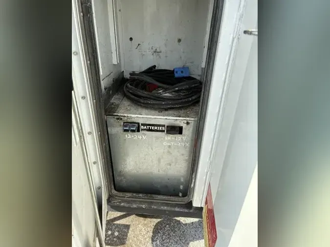 2014 FREIGHTLINER BUSINESS CLASS M2 106