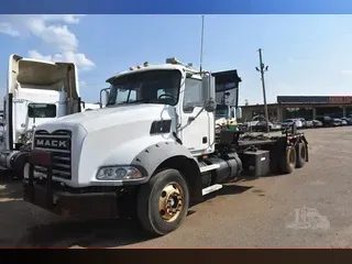 2007 MACK GRANITE CTP713