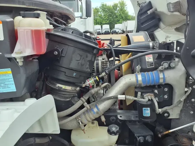 2017 FREIGHTLINER M2 106