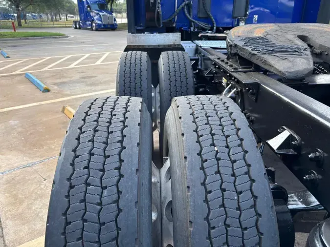 2021 Kenworth T680