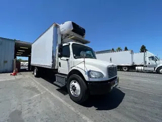 2016 FREIGHTLINER M2