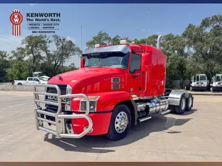 2022 Mack Anthem AN64T