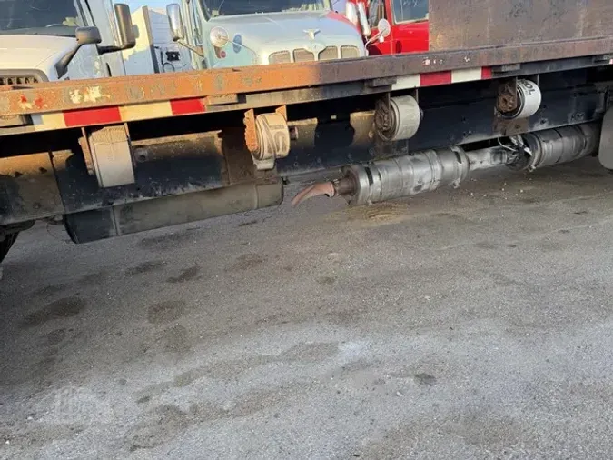 2015 FREIGHTLINER BUSINESS CLASS M2 106