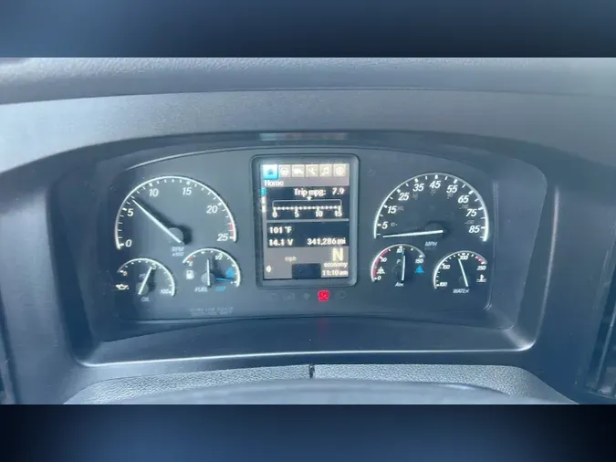2023 Freightliner Cascadia 126