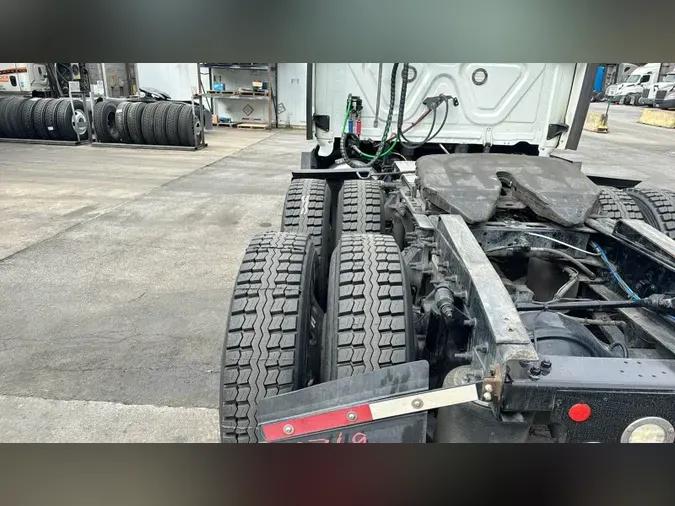 2021 Freightliner Cascadia 1262fe29dabc1bf4581a7c623d9beb7c9f3