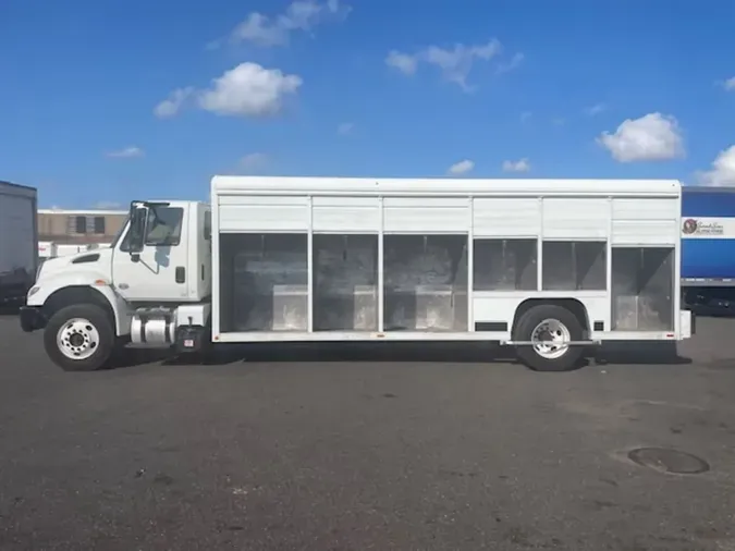 2019 NAVISTAR INTERNATIONAL 4300