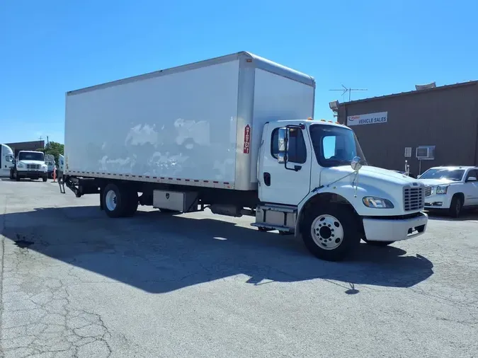 2017 FREIGHTLINER M2 106