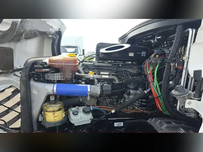 2020 FREIGHTLINER CA126