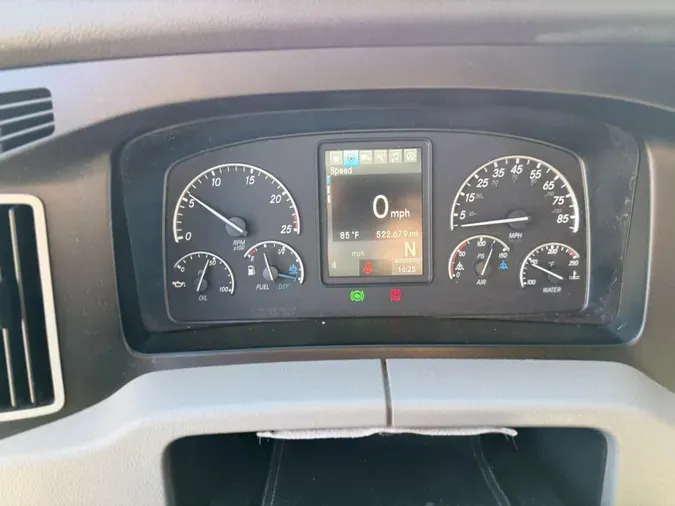 2021 Freightliner Cascadia2fec2ac4c43ef875f642a1bd00b1fc33