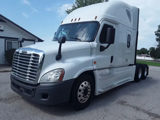 2018 FREIGHTLINER/MERCEDES CASCADIA 1252fedfb9f3449ffaac58c7166b31a1314