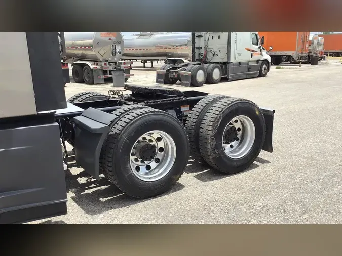 2023 Freightliner Cascadia