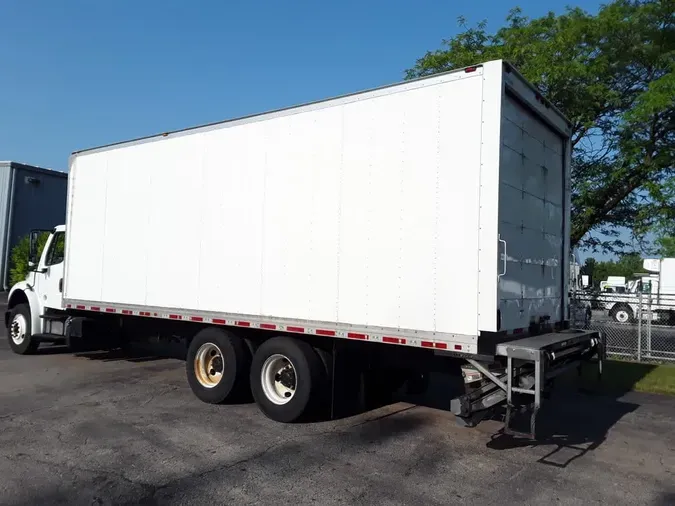 2021 FREIGHTLINER/MERCEDES M2 106