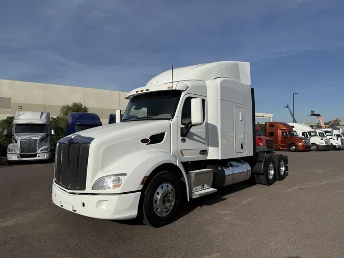 2022 Peterbilt 579