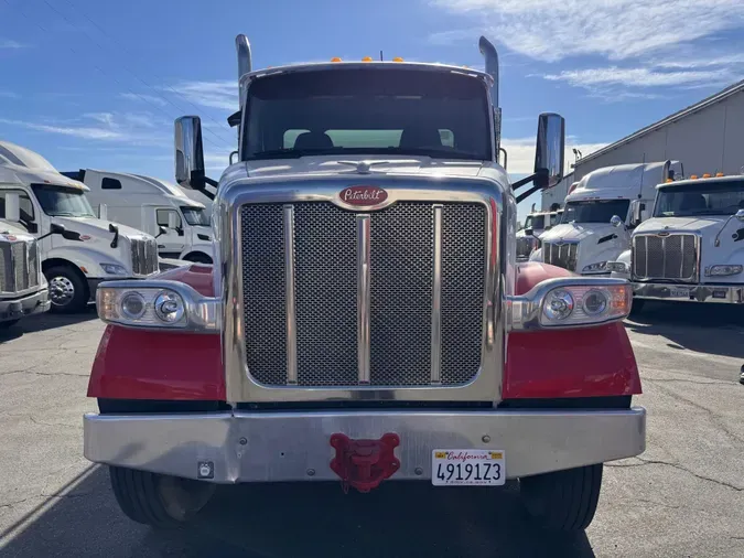 2021 Peterbilt 567
