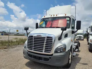 2020 FREIGHTLINER CASCADIA 113