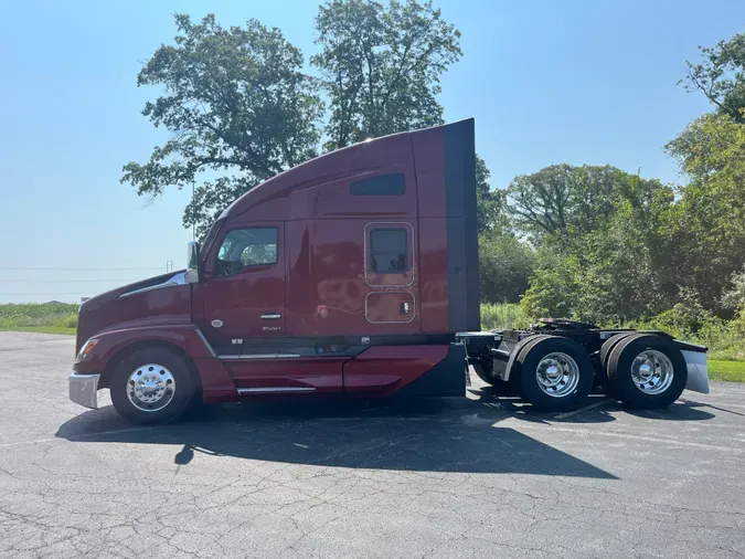 2025 Kenworth T680