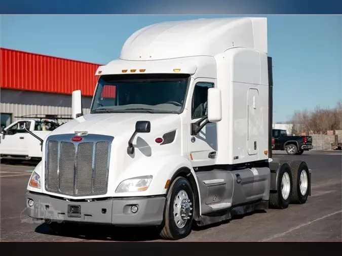 2017 PETERBILT 5792fff8fe495bf45aa5353c303c0eb2652