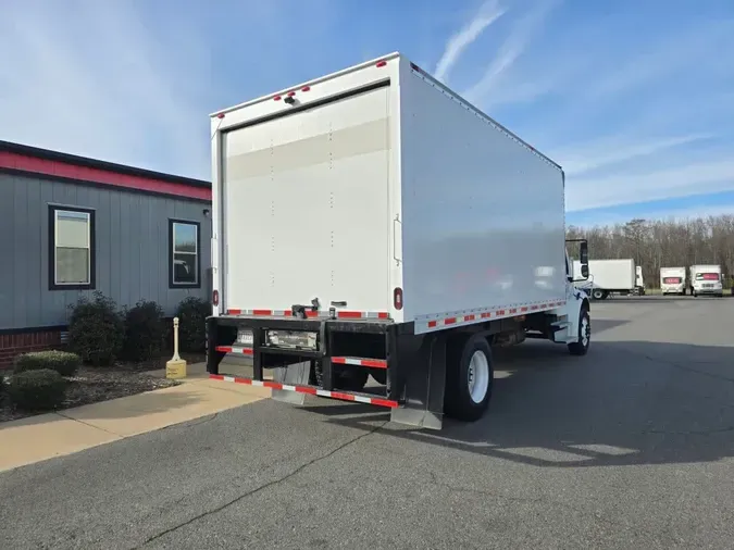 2019 FREIGHTLINER/MERCEDES M2 106