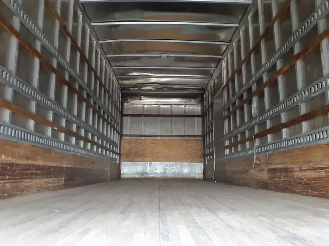 2018 FREIGHTLINER/MERCEDES M2 106