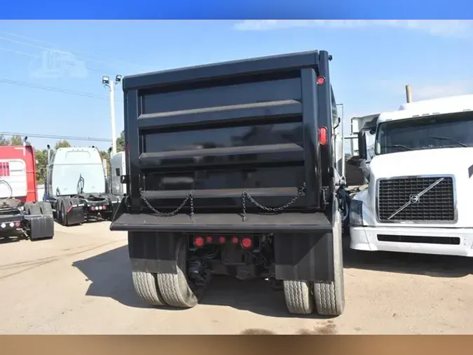 2007 MACK GRANITE CT713