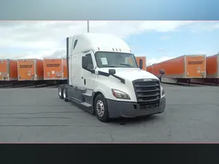 2023 Freightliner Cascadia 126