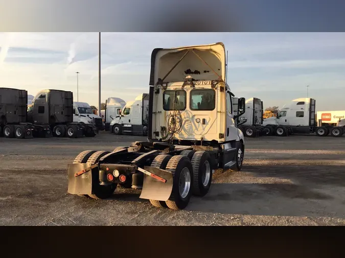 2020 Freightliner Cascadia 1263008ff338f1f19541f1dd5c1df24b16d