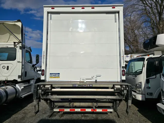 2019 FREIGHTLINER/MERCEDES M2 106