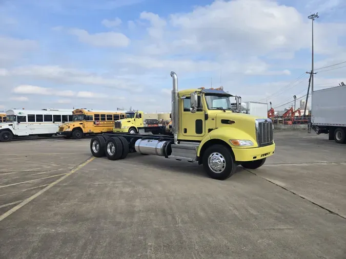 2020 Peterbilt 348