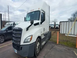 2020 FREIGHTLINER CASCADEVO1