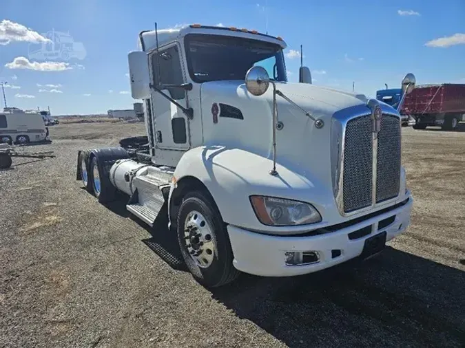 2013 KENWORTH T660