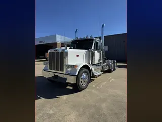 2026 PETERBILT 589