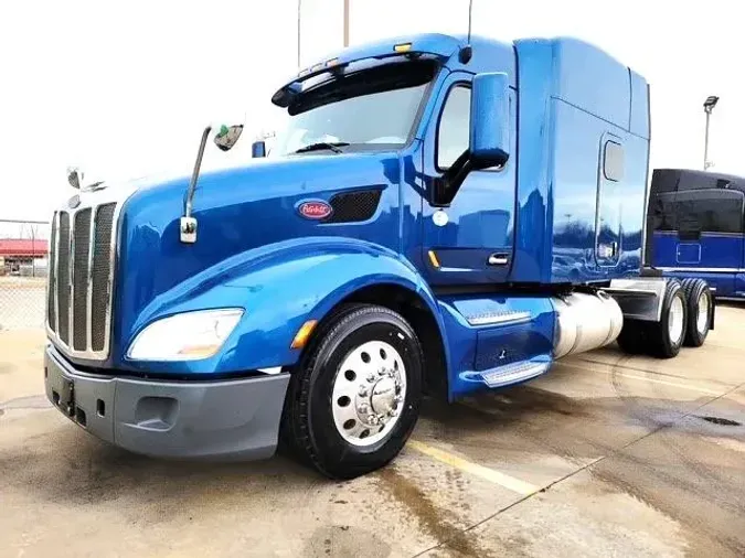 2022 Peterbilt 579