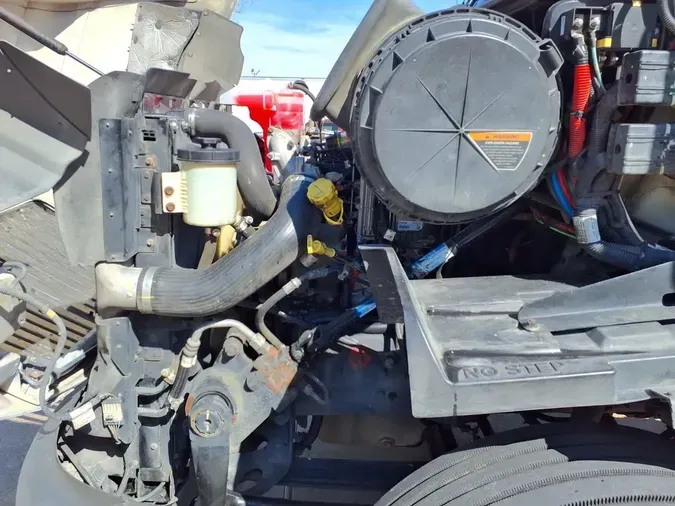 2020 NAVISTAR INTERNATIONAL RH613 DAYCAB T/A