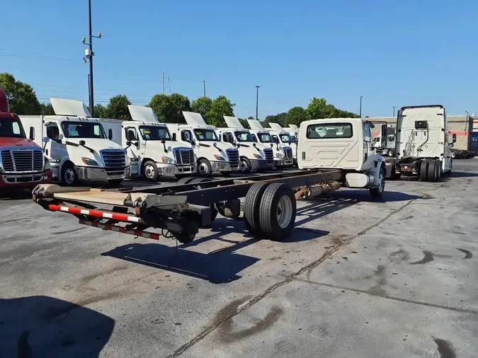 2017 NAVISTAR INTERNATIONAL 4300