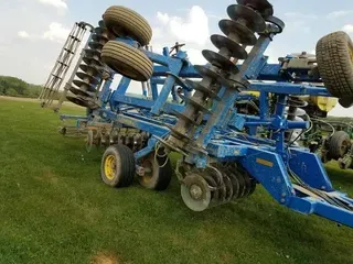 2011 Landoll 7431-23