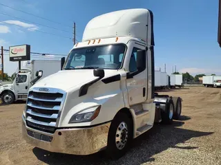 2021 FREIGHTLINER CASCADIA PX11664ST