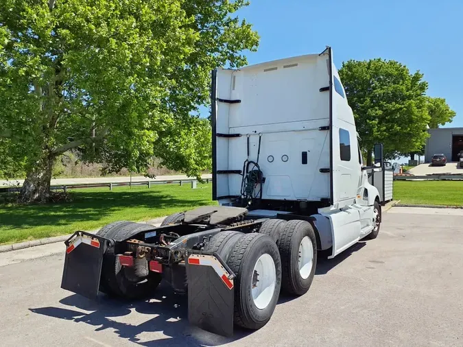 2020 NAVISTAR INTERNATIONAL LT625 SLPR CAB302dfd8c94b8b1e0f677154b24225f6e