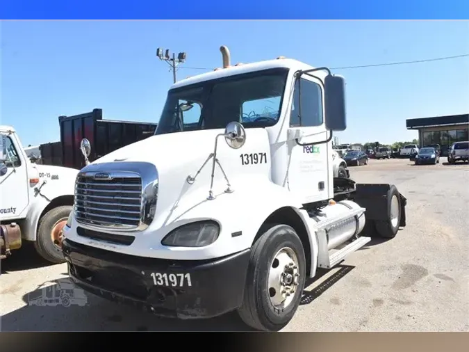 2008 FREIGHTLINER COLUMBIA 112