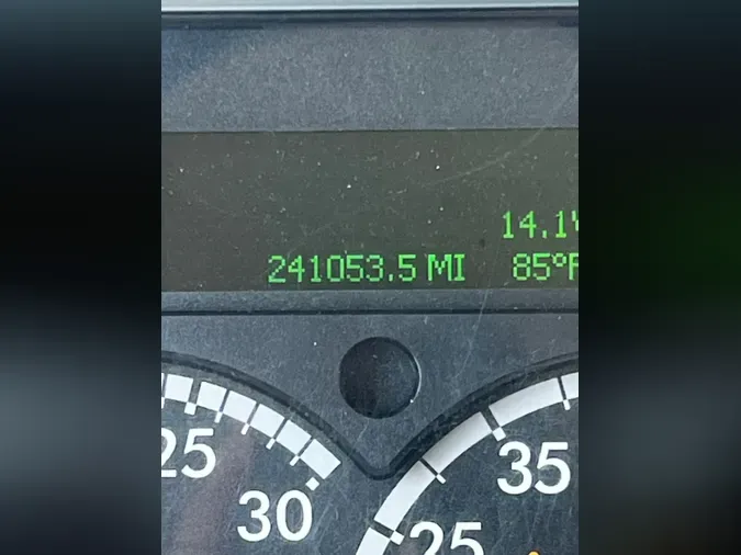 2021 FREIGHTLINER M2 106