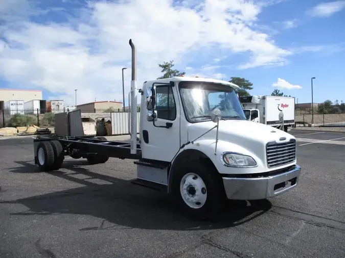 2019 FREIGHTLINER/MERCEDES M2 10630398a3835658a8cd0042ff452fd7b78